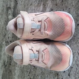 Nike Girls Velcro Sneakers